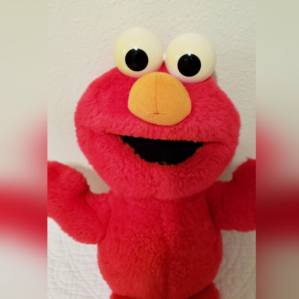 Vintage 1995 Tickle Me ELMO
